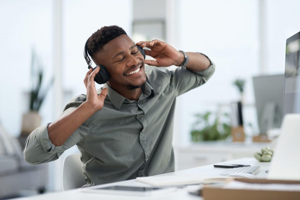 How To Curate A Work Playlist and the Importance of Music to Productivity - PAL Pensions Blog